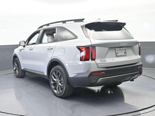 Wolf Gray 2023 Kia Sorento X-Line EX