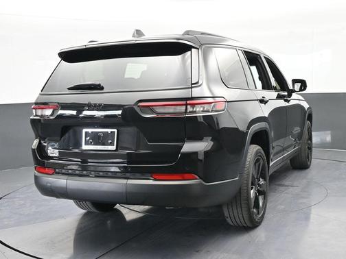 2021 Jeep Grand Cherokee L Laredo