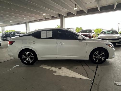 Aspen White TriCoat Pearl 2022 Nissan Sentra SV