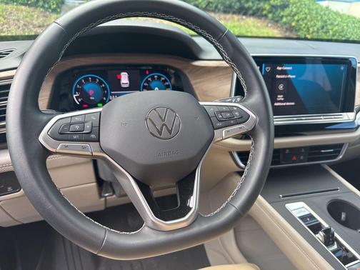 2024 Volkswagen Atlas 2.0T SE