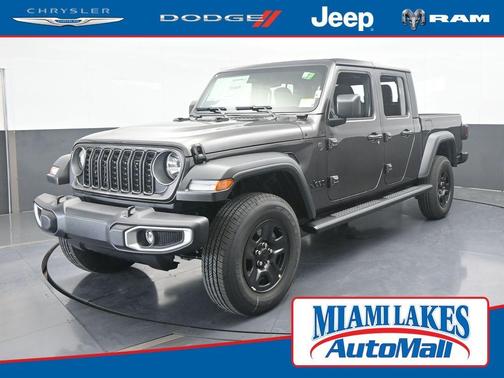 Granite Crystal Clearcoat Metallic 2026 Jeep Gladiator Sport