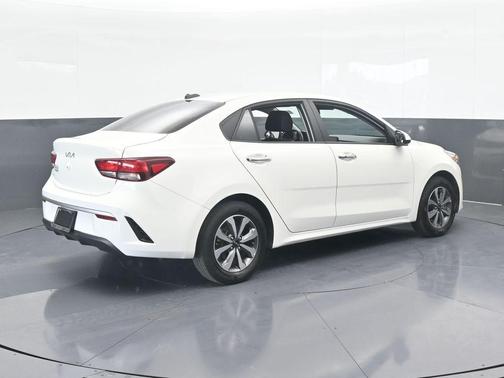 2022 Kia Rio S