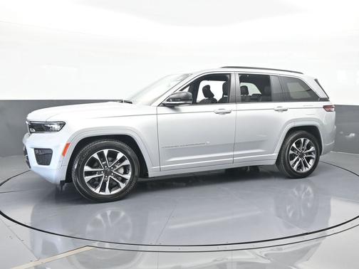 Silver Zynith 2024 Jeep Grand Cherokee Overland