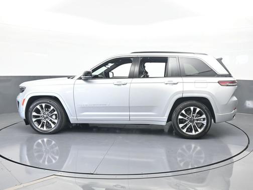 Silver Zynith 2024 Jeep Grand Cherokee Overland