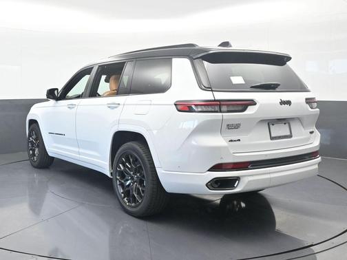 2025 Jeep Grand Cherokee L Summit