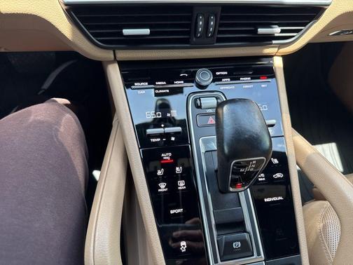 2019 Porsche Cayenne Base
