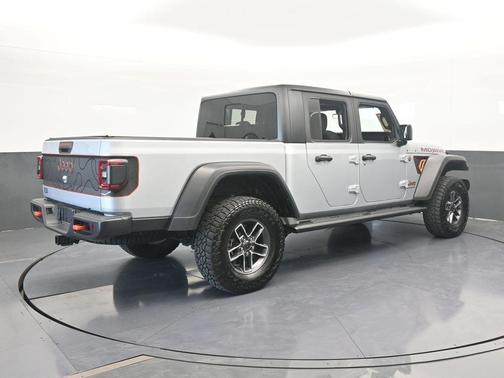 2024 Jeep Gladiator Mojave