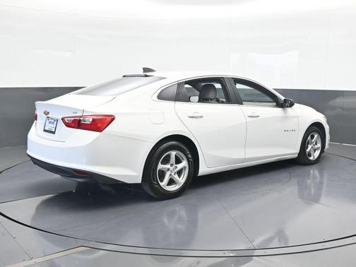 2016 Chevrolet Malibu LS