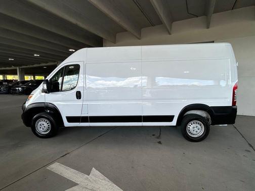 Bright White Clearcoat 2025 RAM ProMaster 2500 High Roof