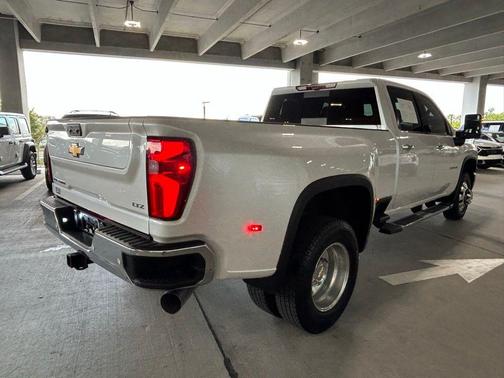 2024 Chevrolet Silverado 3500 LTZ