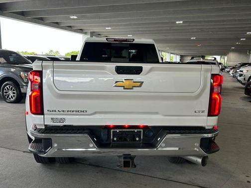 2024 Chevrolet Silverado 3500 LTZ