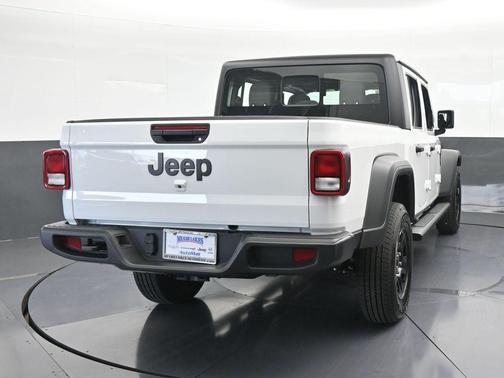 2025 Jeep Gladiator Sport