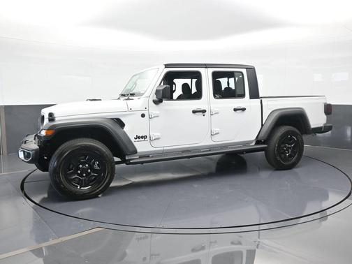 2025 Jeep Gladiator Sport