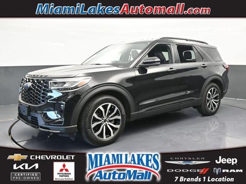 2025 Ford Explorer ST-Line