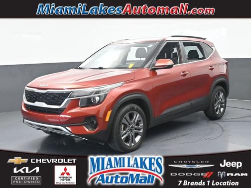 Mars Orange 2023 Kia Seltos S