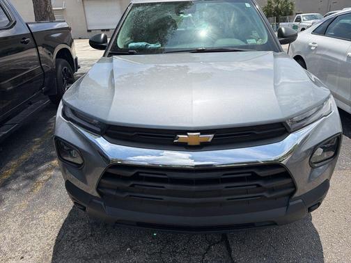 Sterling Gray Metallic 2023 Chevrolet Trailblazer LS