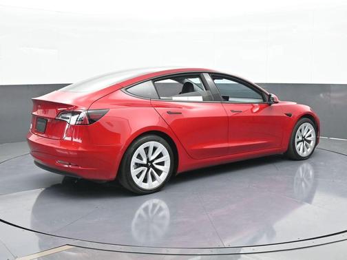 2022 Tesla Model 3 Base
