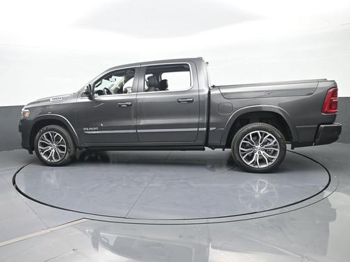 Granite Crystal Metallic Clearcoat 2026 RAM 1500 Tungsten