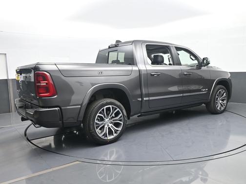 Granite Crystal Metallic Clearcoat 2026 RAM 1500 Tungsten