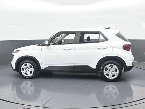 2020 Hyundai VENUE SE