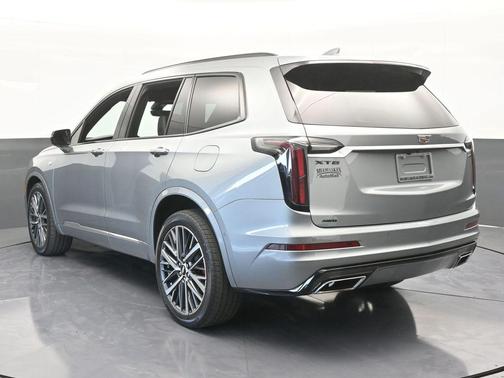 2023 Cadillac XT6 Sport AWD