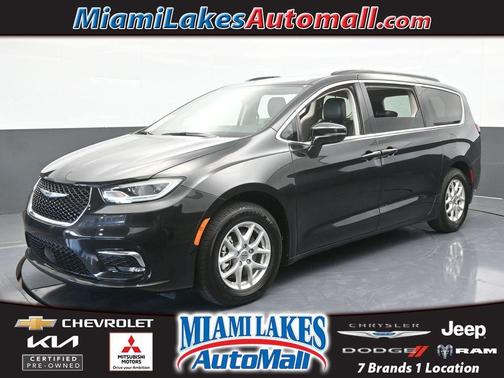 2022 Chrysler Pacifica Touring-L