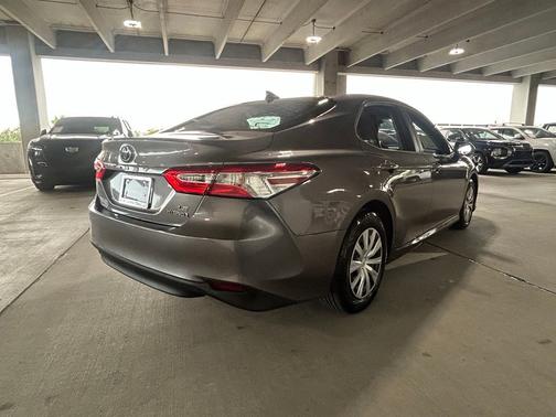 Predawn Gray Mica 2020 Toyota Camry Hybrid LE