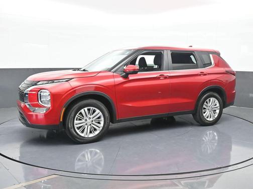 2022 Mitsubishi Outlander ES
