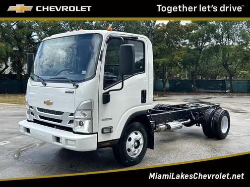 Arctic White 2024 Chevrolet Express 3500