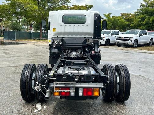 Arctic White 2024 Chevrolet Express 3500