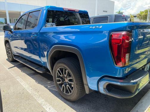 Dynamic Blue Metallic 2023 GMC Sierra 1500 Elevation