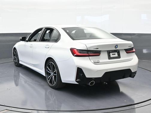 2024 BMW 330 i xDrive