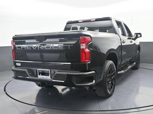 Black 2021 Chevrolet Silverado 1500 Custom