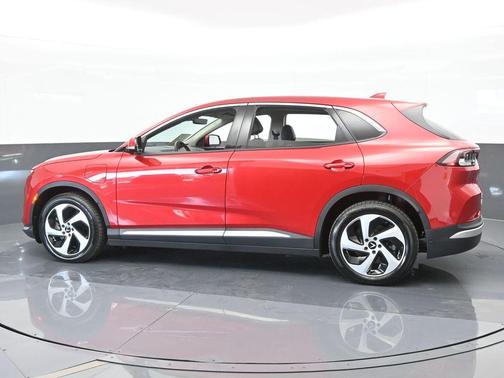 2024 VinFast VF 8 Eco