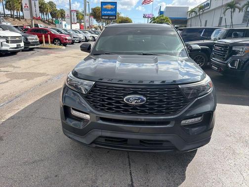 2022 Ford Explorer ST-Line