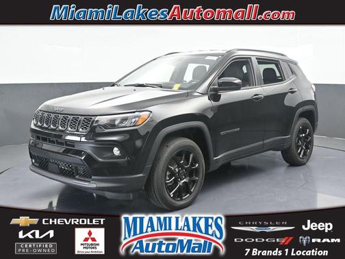 Diamond Black 2026 Jeep Compass Latitude