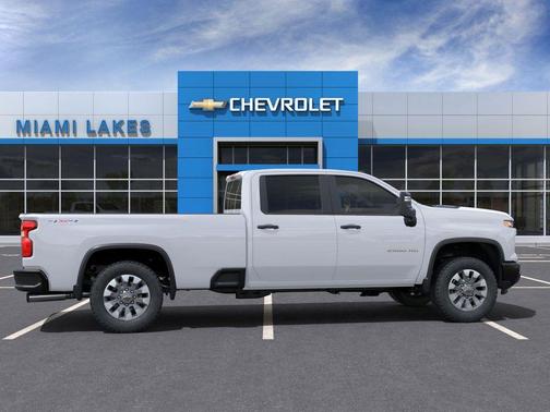 2025 Chevrolet Silverado 2500 Custom