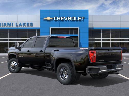 2025 Chevrolet Silverado 3500 LT