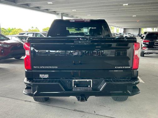 2022 Chevrolet Silverado 1500 Limited Custom