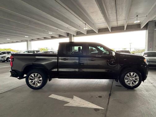 2022 Chevrolet Silverado 1500 Limited Custom