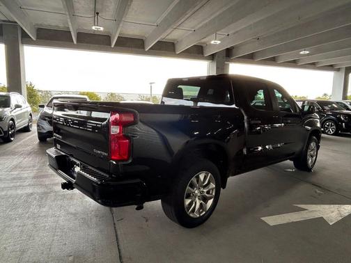 2022 Chevrolet Silverado 1500 Limited Custom