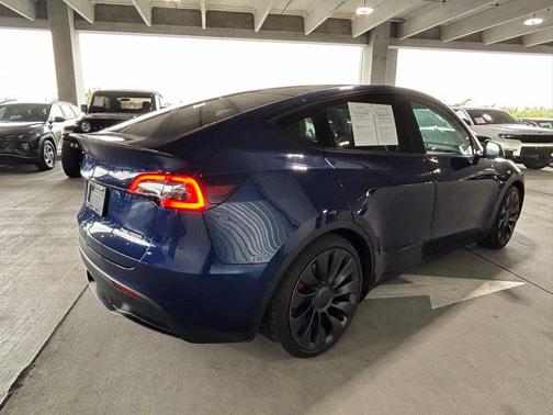 2021 Tesla Model Y Performance