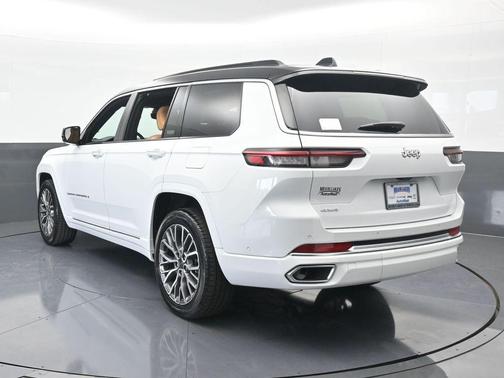 Bright White Clearcoat 2025 Jeep Grand Cherokee L Summit