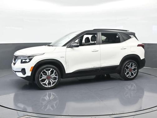 2021 Kia Seltos S