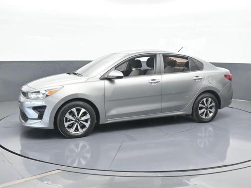 2022 Kia Rio S