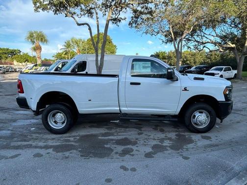 2024 RAM 3500 Tradesman