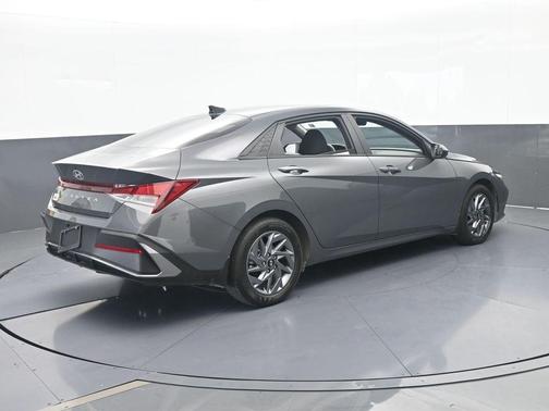 Gray 2024 Hyundai ELANTRA SEL