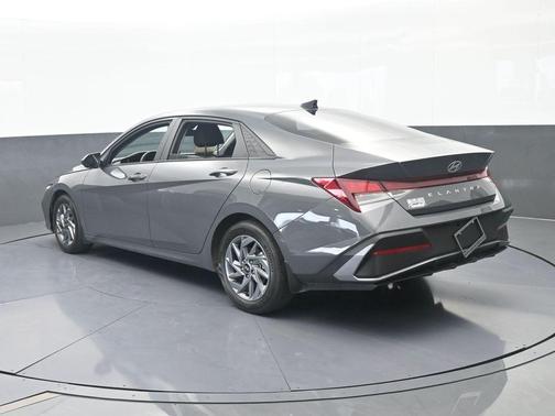 Gray 2024 Hyundai ELANTRA SEL