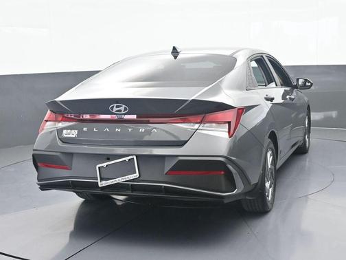 Gray 2024 Hyundai ELANTRA SEL