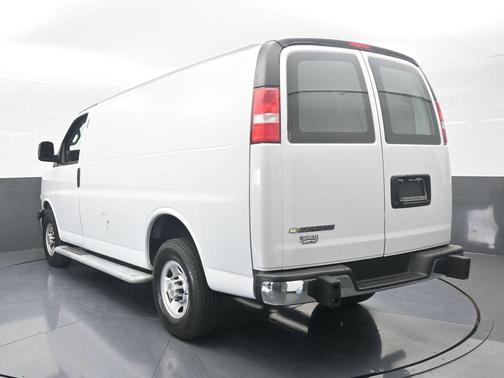 2024 Chevrolet Express 2500 Work Van